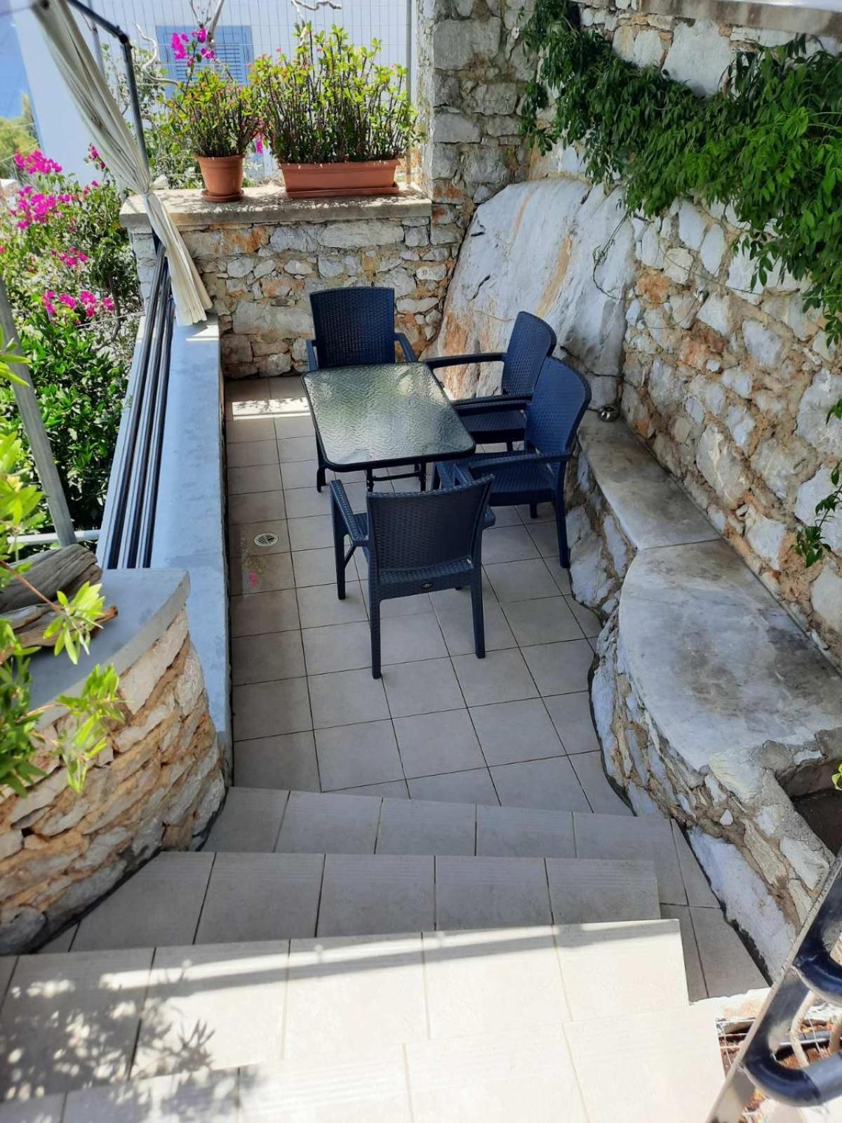 Margaritas Apartments Сими Екстериор снимка
